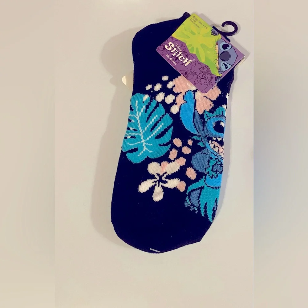 🔴Lilo & Stitch Socks Featuring Stitch